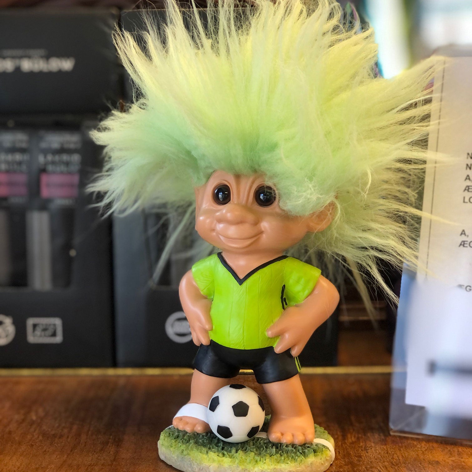 Lykketroll - Fotballspiller (16 cm)